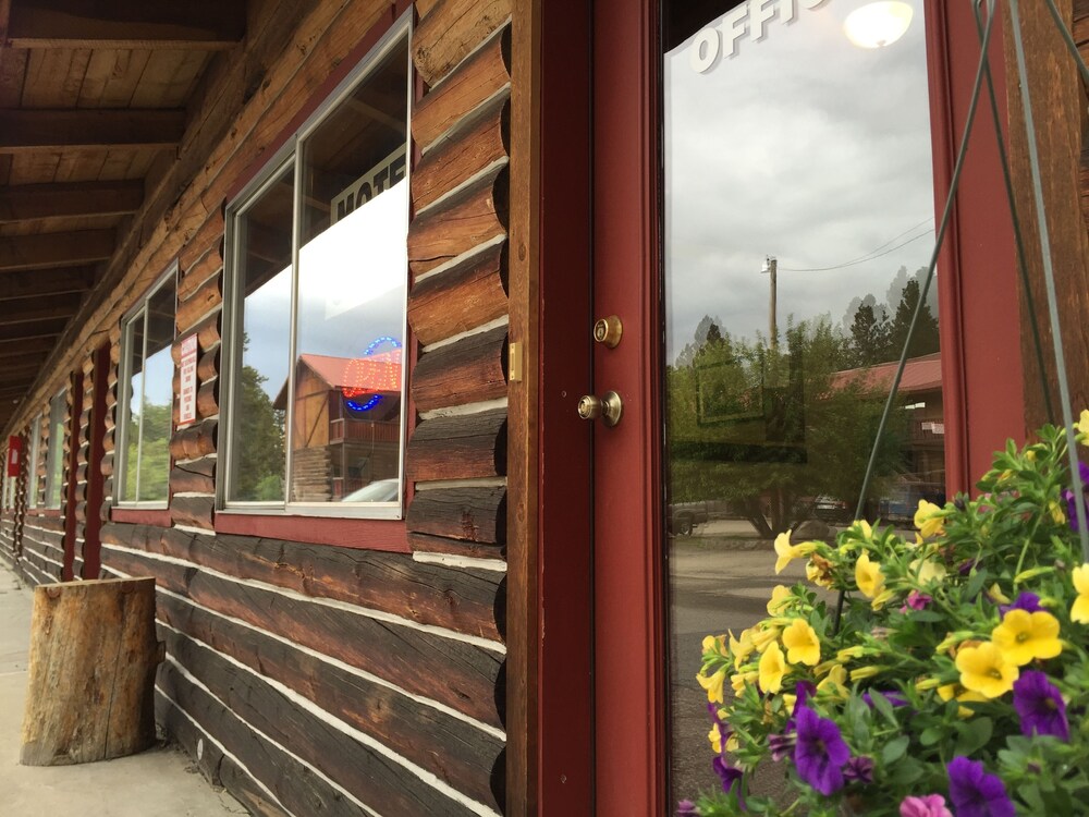 The Rustic Inn in Mccall, United States