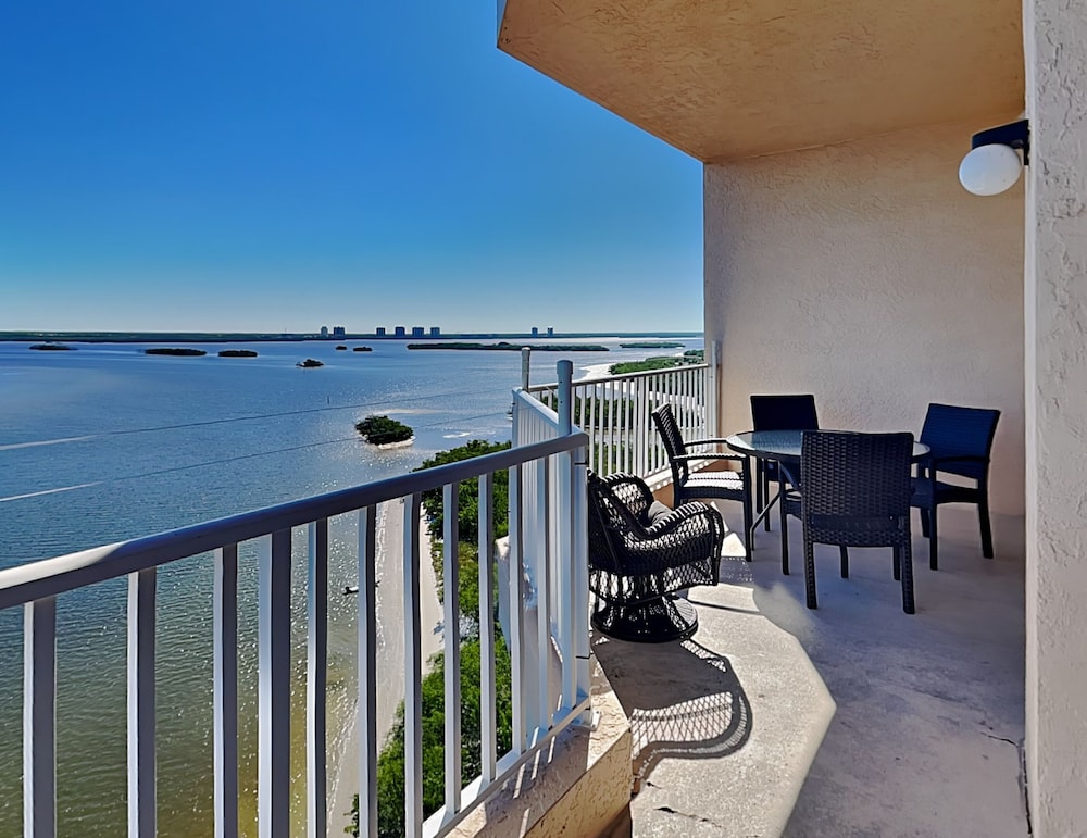 Lovers Key Resort Penthouse 3 - photo 12