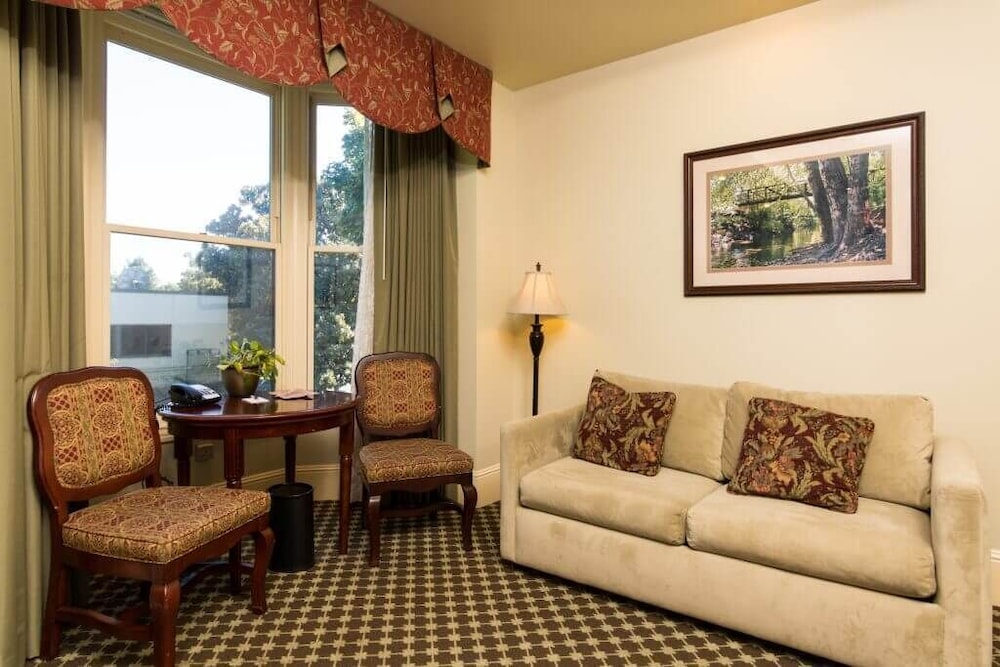 Hotel Diamond Chico - photo 15