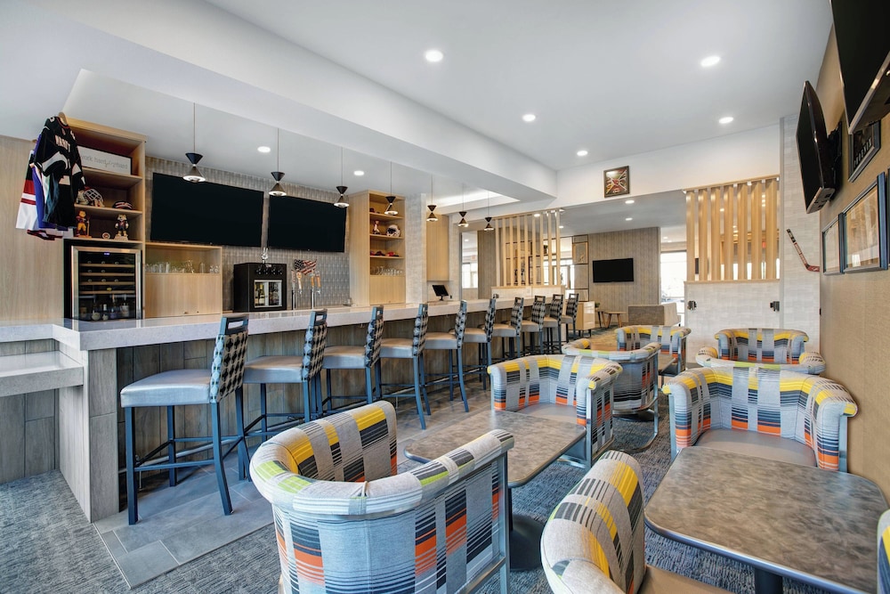 TownePlace Suites by Marriott Phoenix Glendale Sports & Entertainment District - photo 33