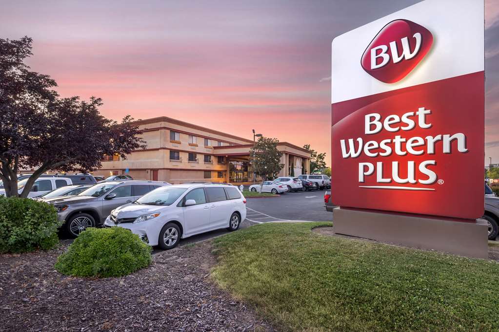 Best Western Plus Orchid Hotel & Suites - featured photo
