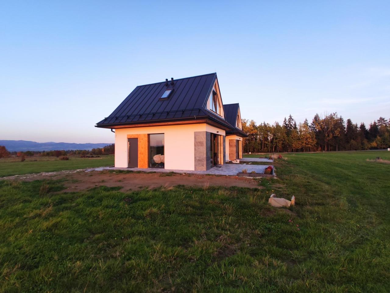 Białka I Skałka Domki Z Jacuzzi I Widokiem Na Gory Jacuzzi And Mountain View in Nowy Targ, Poland