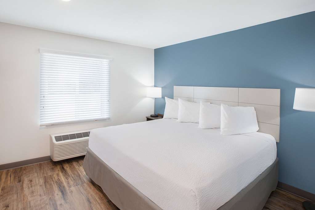 WoodSpring Suites West Monroe - photo 9