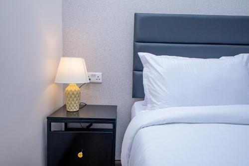 Skyline Haven 1BR Kilimani Pool Gym Sauna
