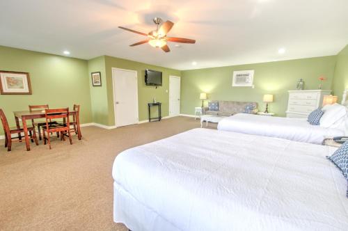 East Shore Lodging - photo 24