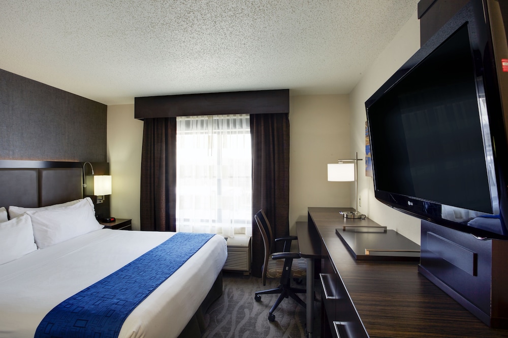 Holiday Inn Express Hotel & Suites Meadowlands Area by IHG - photo 6
