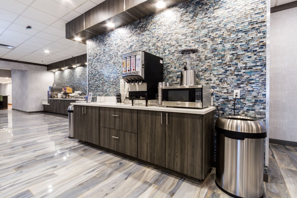 Best Western Plus Executive Residency Denver Central Park Hotel - photo 38