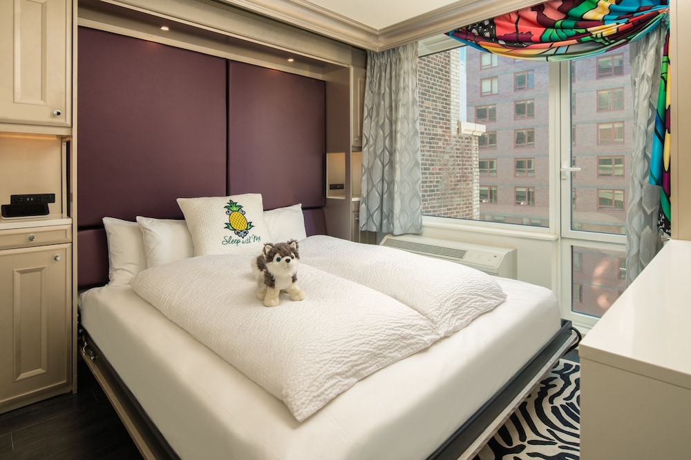 Staypineapple An Artful Hotel Midtown - photo 15