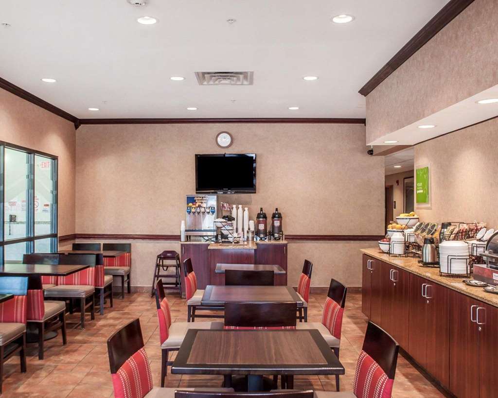 Quality Inn Near Walden Galleria Mall - photo 33