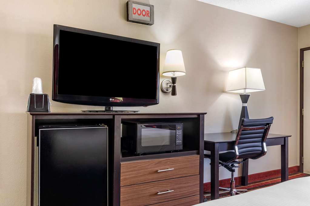 Best Western Lindale Inn - photo 24