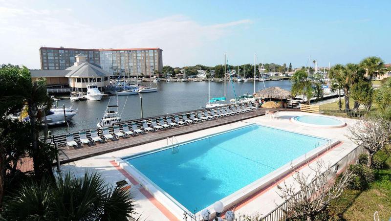 Magnuson Hotel Waterfront Marina New Port Richey - photo 6
