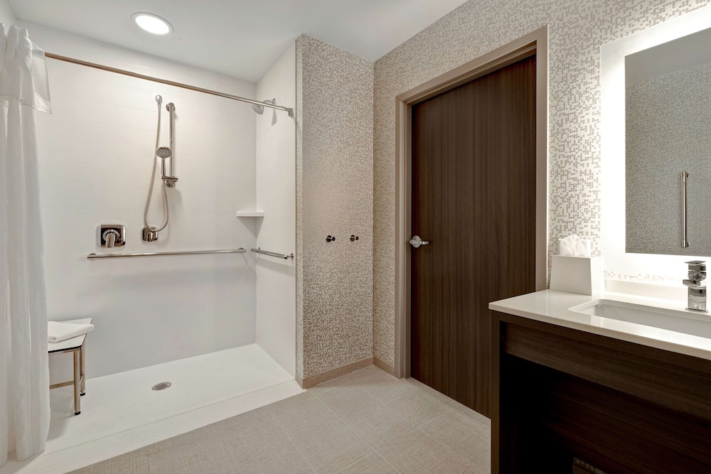 Home2 Suites by Hilton Lincolnshire Chicago - photo 34