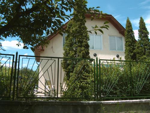 Anita Haus — 4-Star Luxury Hotel in Gardony, Hungary