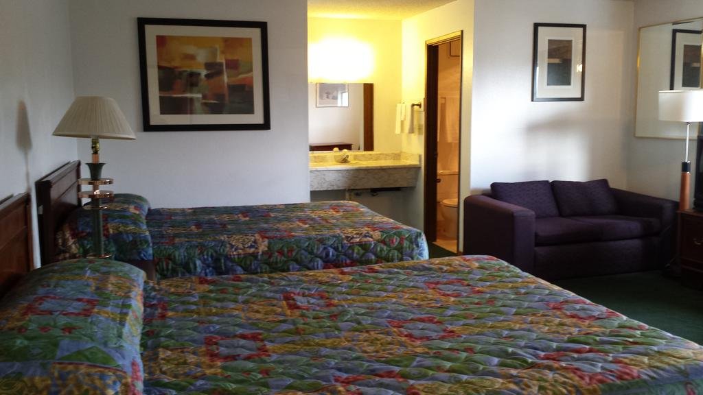 Nites Inn - photo 17