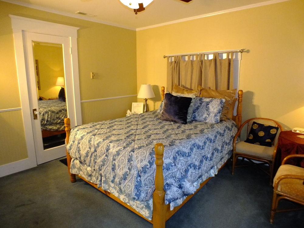 Sunnyside Inn Bed & Breakfast - photo 31
