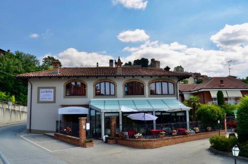 La Crota Ristorante e Camere da Danilo dal 1983 — hotel in Roddi