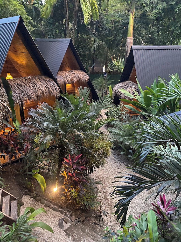 Buena Onda Bungalows in Nicoya, Costa Rica