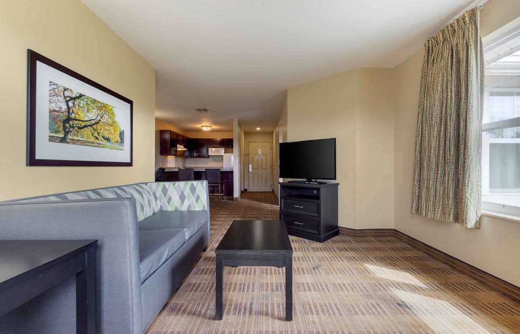 Extended Stay America Suites Columbia Northwest Harbison - photo 42