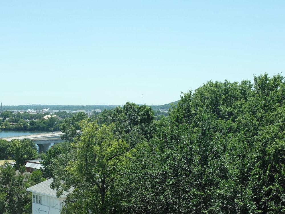 Brut Hotel - photo 40
