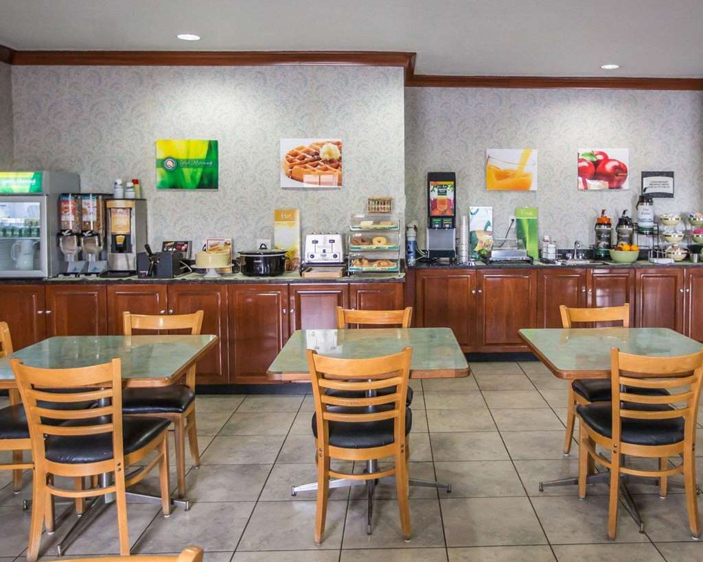Quality Inn Peru near Starved Rock State Park - photo 30