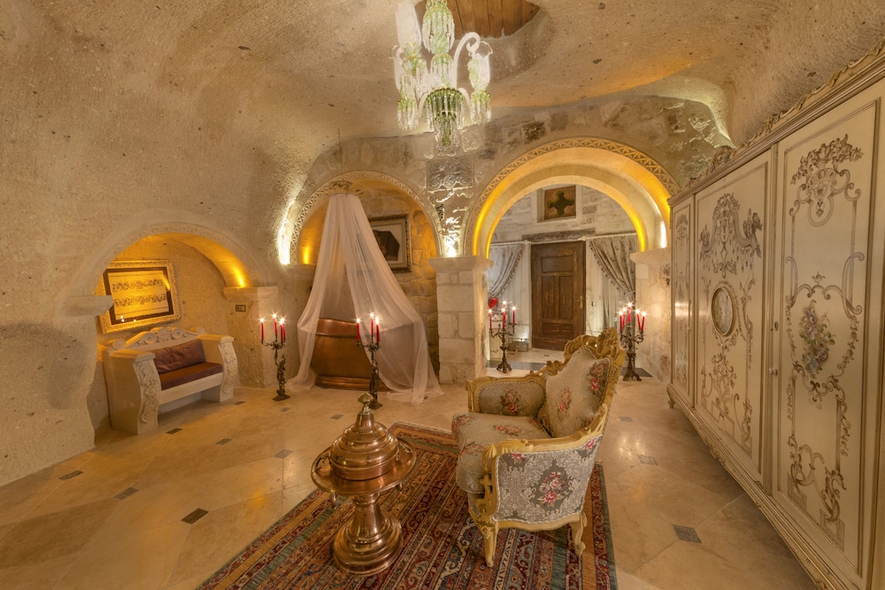 Elika Cave Suites & Spa — Uerguep — photo 3