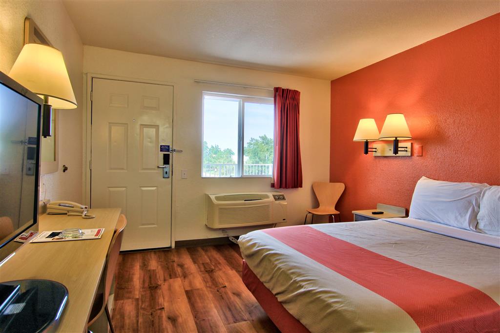 Motel 6 Sacramento CA South Sacramento & Elk Grove - photo 10