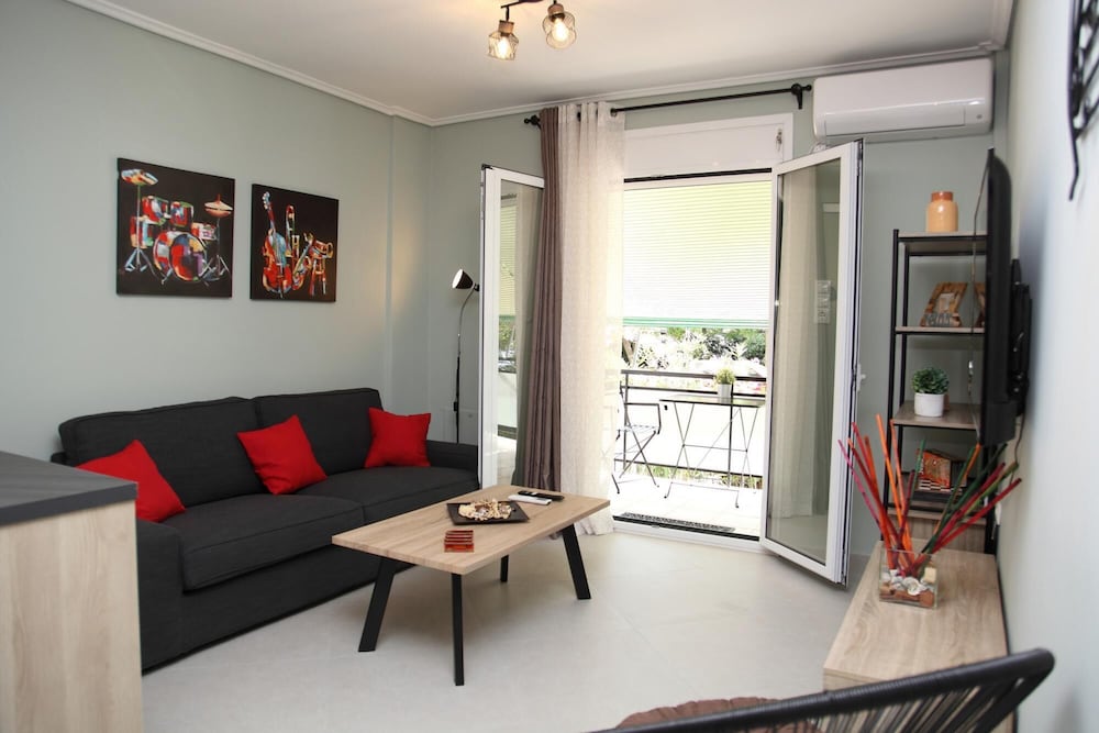 Ariadni s Athenian Apartment — 4-Star Luxury Hotel in Athens, Greece