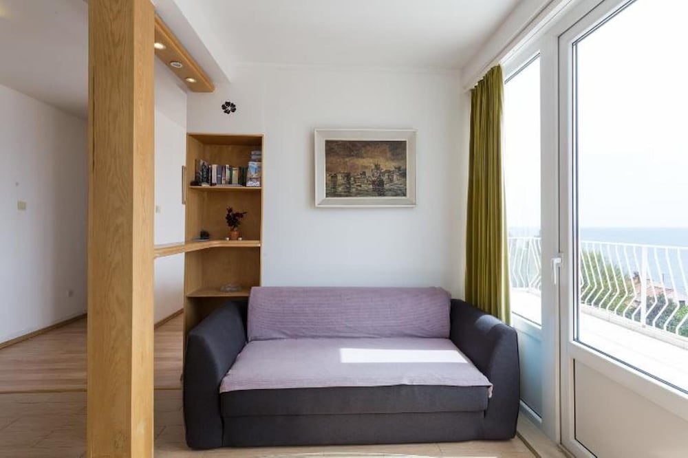Breathtaking View Attic Apartment