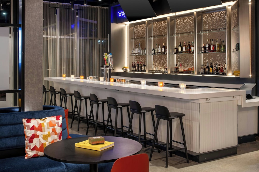 Aloft Sacramento Airport Natomas - photo 10