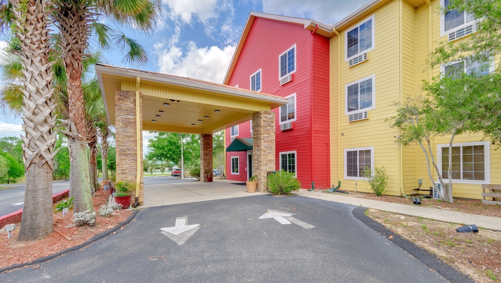 Wildwood Inn — hotel in Crawfordville