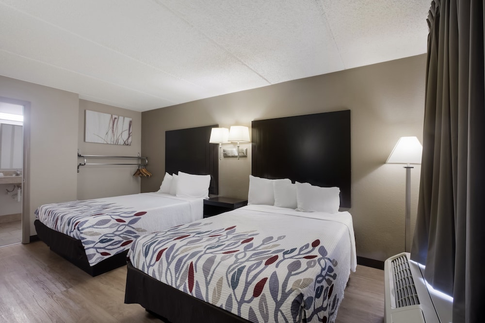 Red Roof Inn Atlanta Airport NE Conley - photo 10