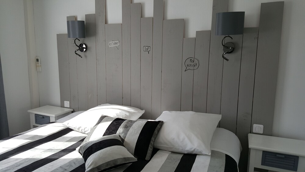 Hotel Lou Marqu s in Saintes-Maries-De-La-Mer, France