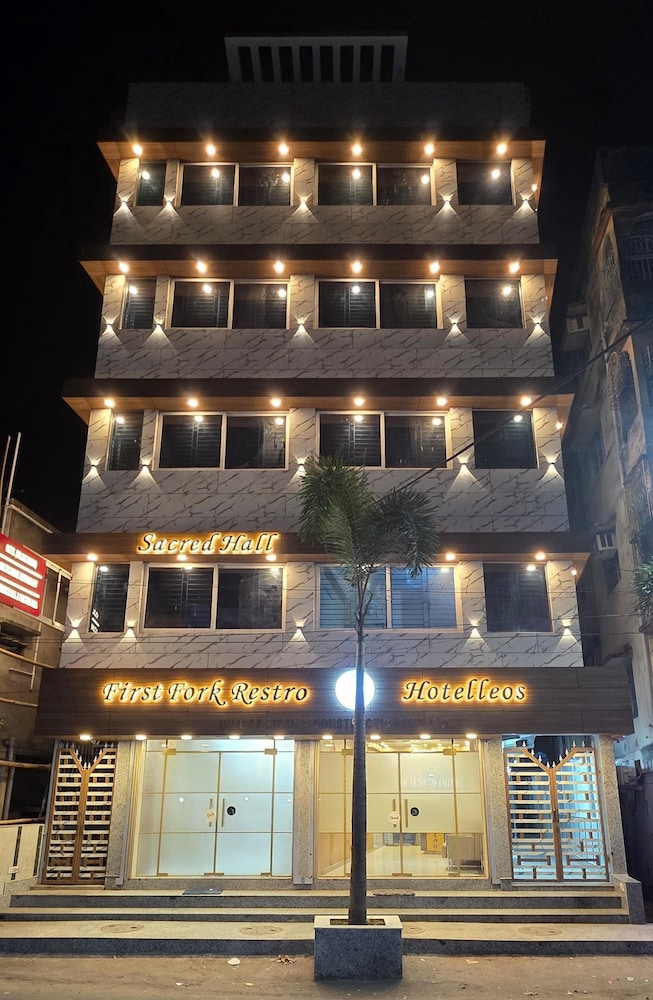 Hotelleos — Barakpur