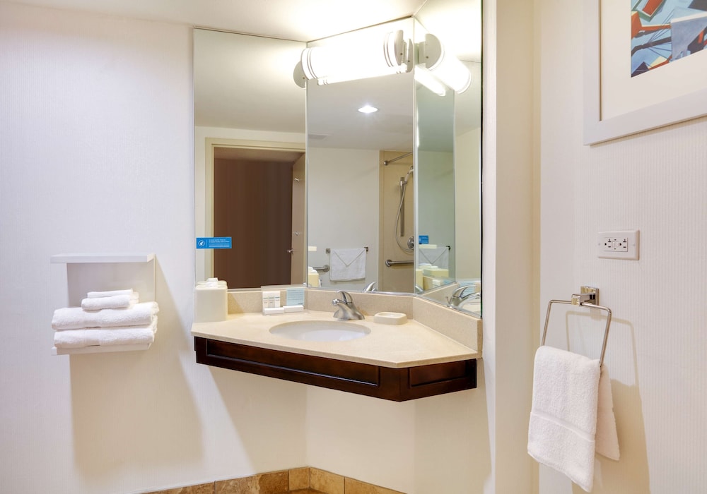 Hampton Inn Los Angeles Carson Torrance - photo 28