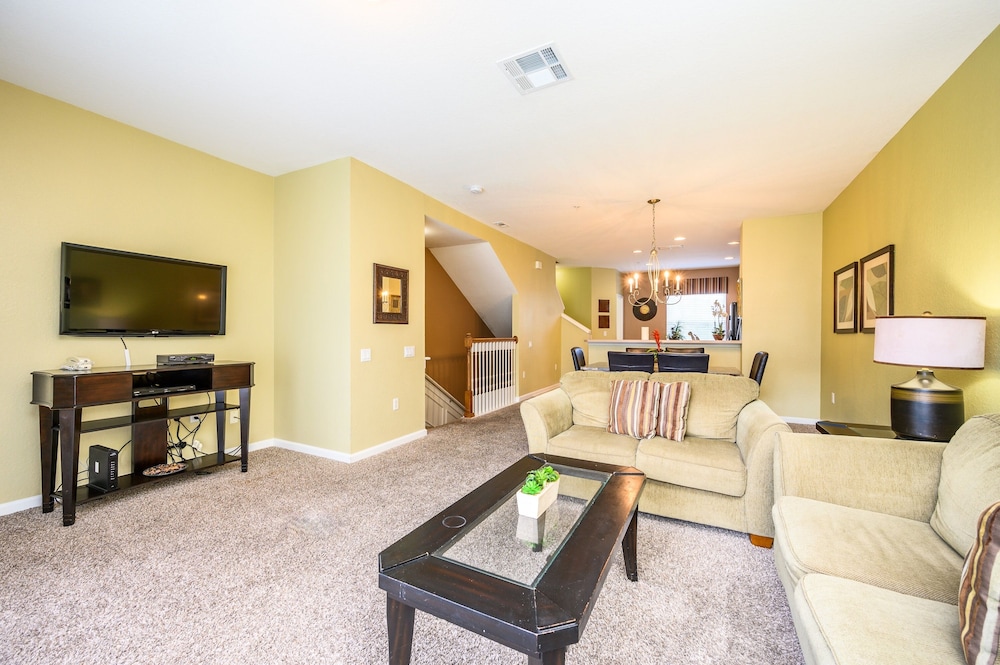 Vista Cay Resort Direct Townhomes by Millennium Management - photo 199
