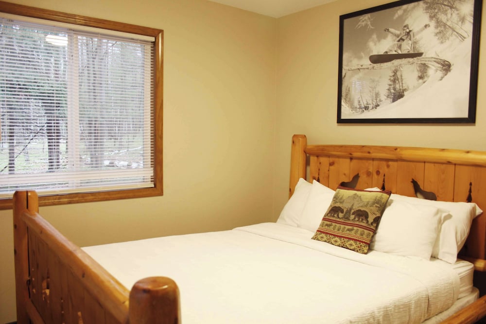 Pine Mountain Ski & Golf Resort - photo 19