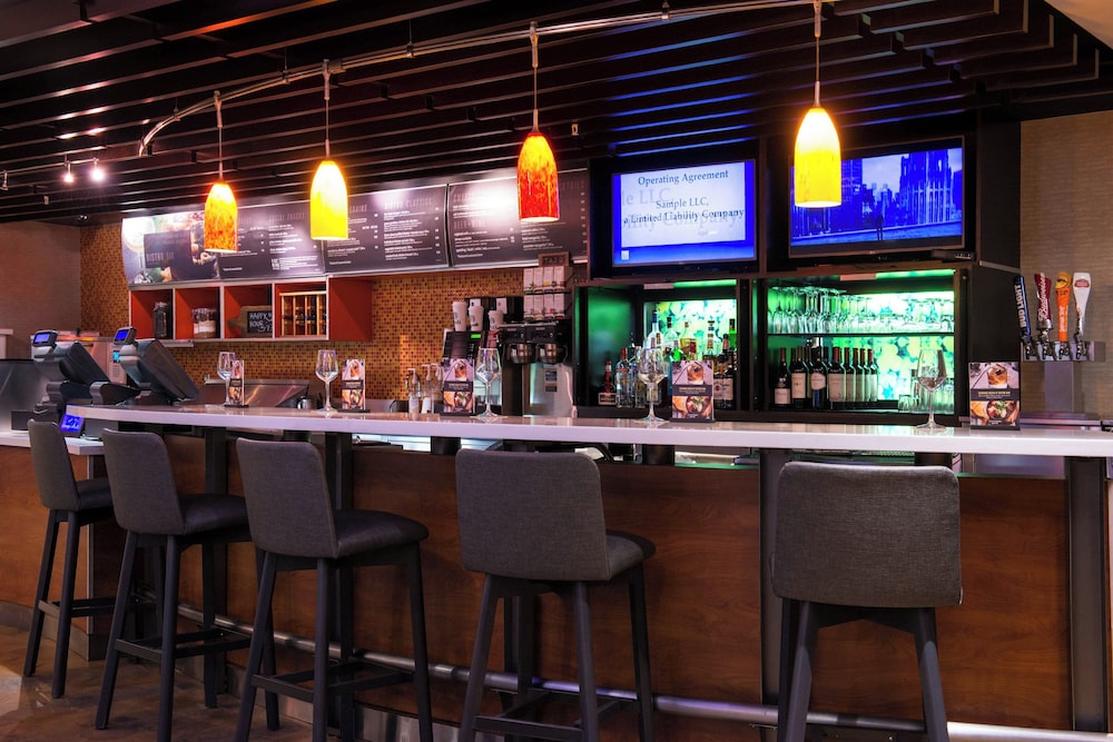 Courtyard Marriott Victorville - photo 45