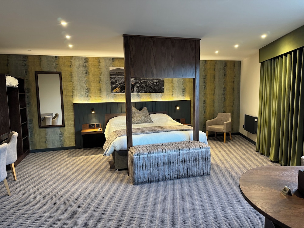 Hotel Nineteen - carbon neutral hotel in Barnsley