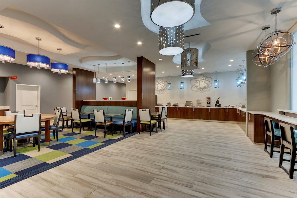 TownePlace Suites by Marriott Houston I 10 East - photo 52