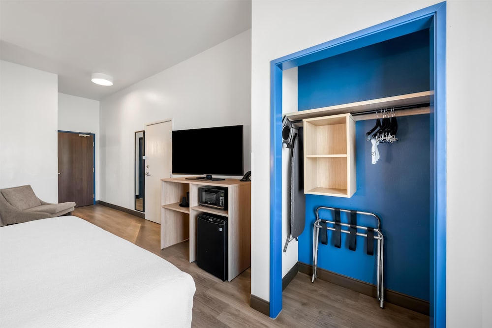 Spark by Hilton Fort Stockton - photo 25