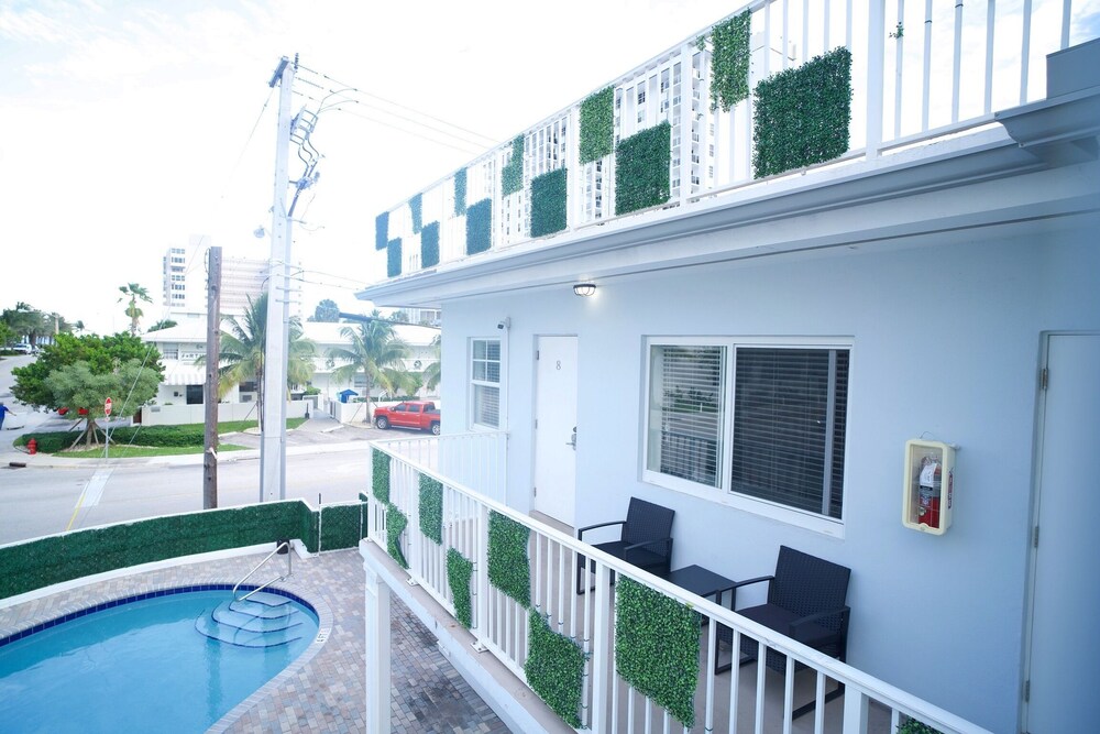 Sibi Beach Hotel - photo 49