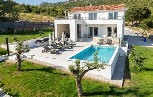 Pet Friendly Home In Sibenik — 4-Star Luxury Hotel in Sibenik, Croatia