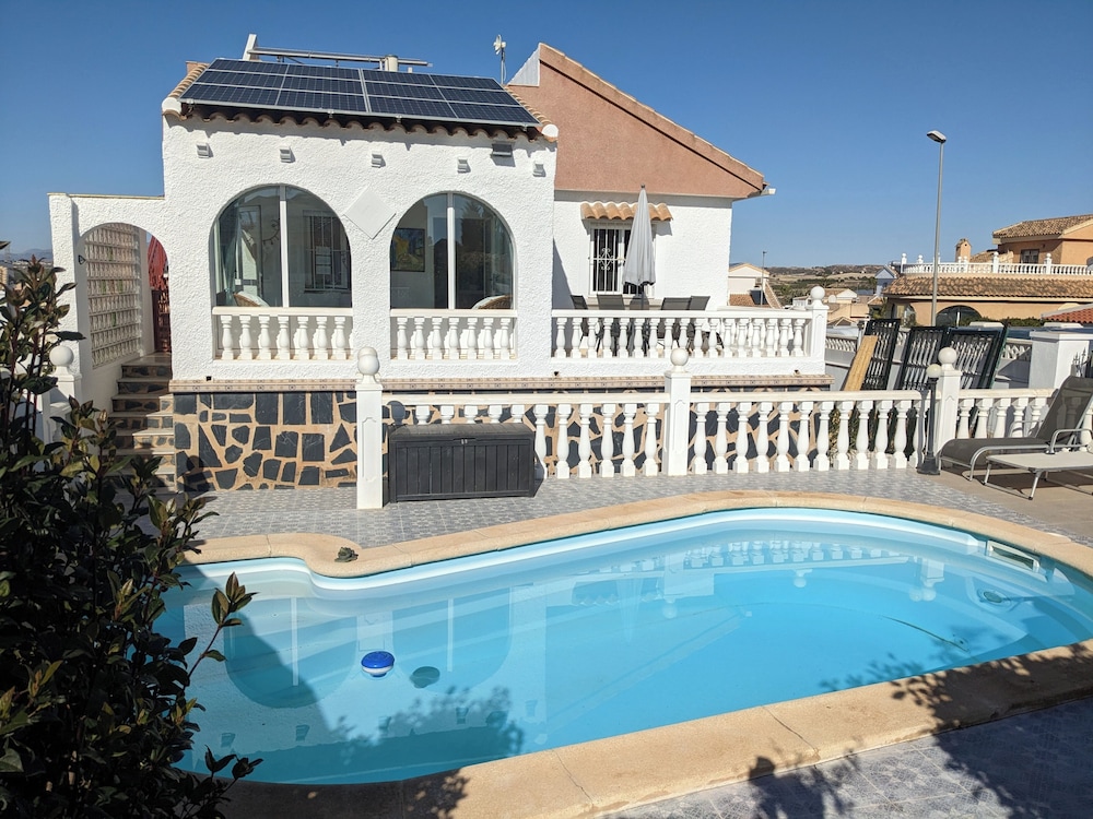 Sunny Villa Retreat in Murcia Madrid hotel