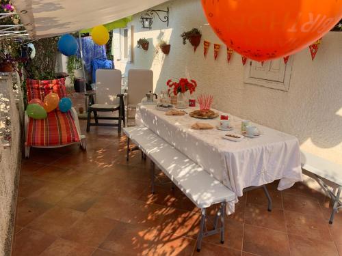 Casa Susy Bouganville 400 mt dal mare — 4-Star Luxury Hotel in Sperlonga, Italy