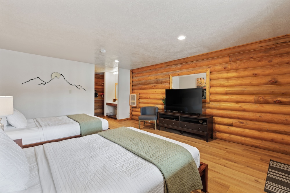Duck Creek Village Inn - photo 56