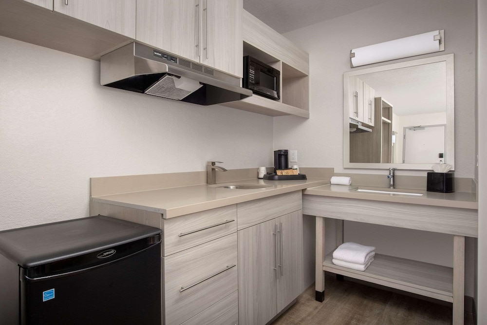 Quality Inn Atlantic Beach Mayo Clinic Jax Area - photo 32