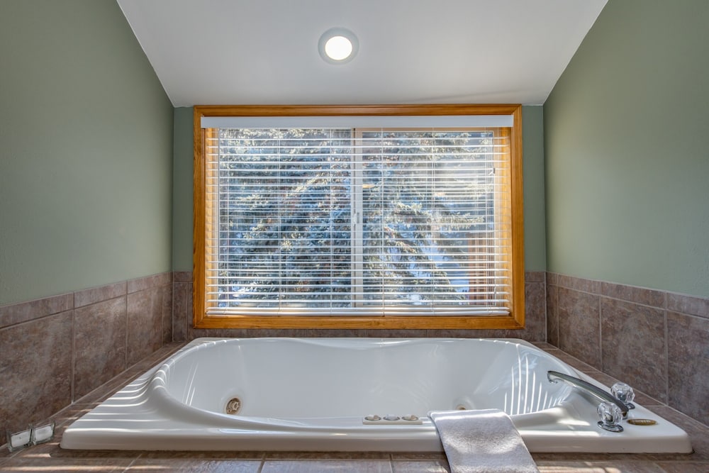 StoneBrook Resort - photo 20