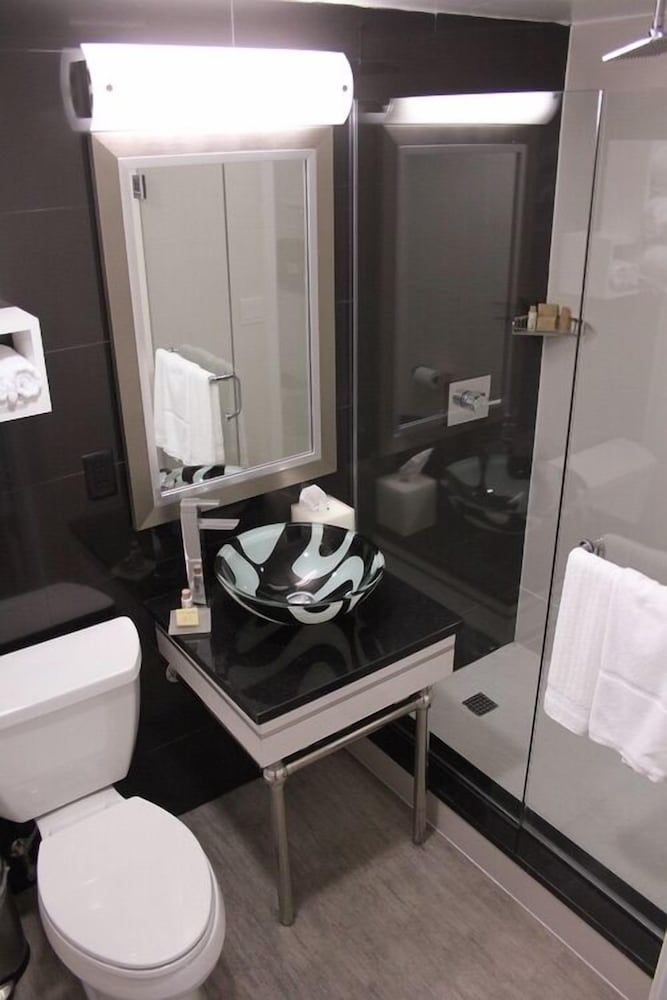 Lotus Boutique Inn & Suites - photo 27
