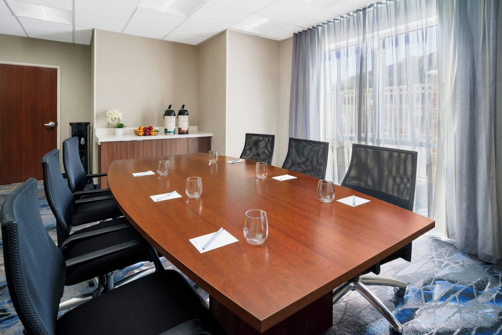 Fairfield by Marriott Inn & Suites Las Vegas Stadium Area - photo 35