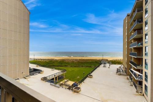 Sea Colony 401 Georgetowne House — Bethany Beach — photo 3